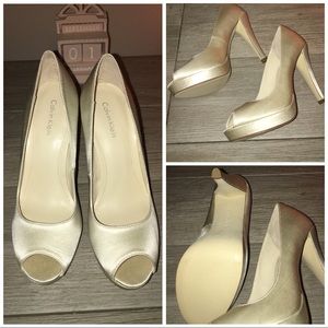 Calvin Klein Sandie Pumps Ivory Size 5